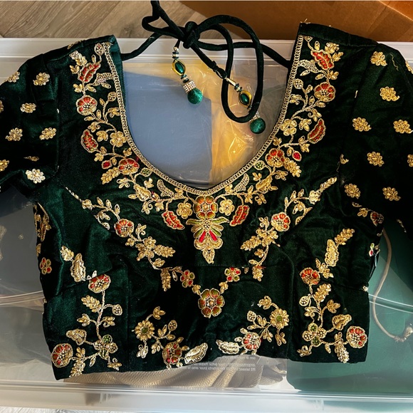 Indian Lengha - Picture 2 of 5